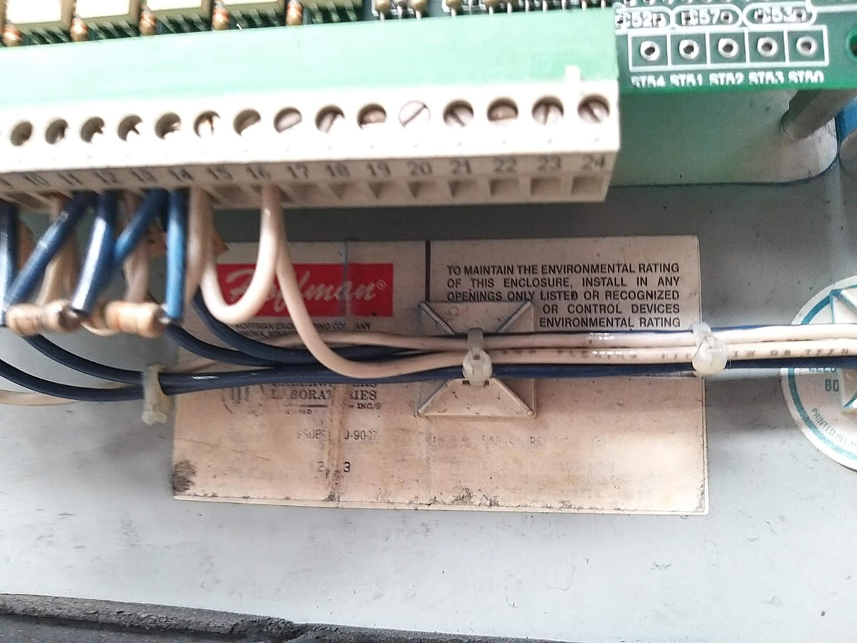 a3c68d2a73838e7abf3e1e153fd9ffd6.jpg