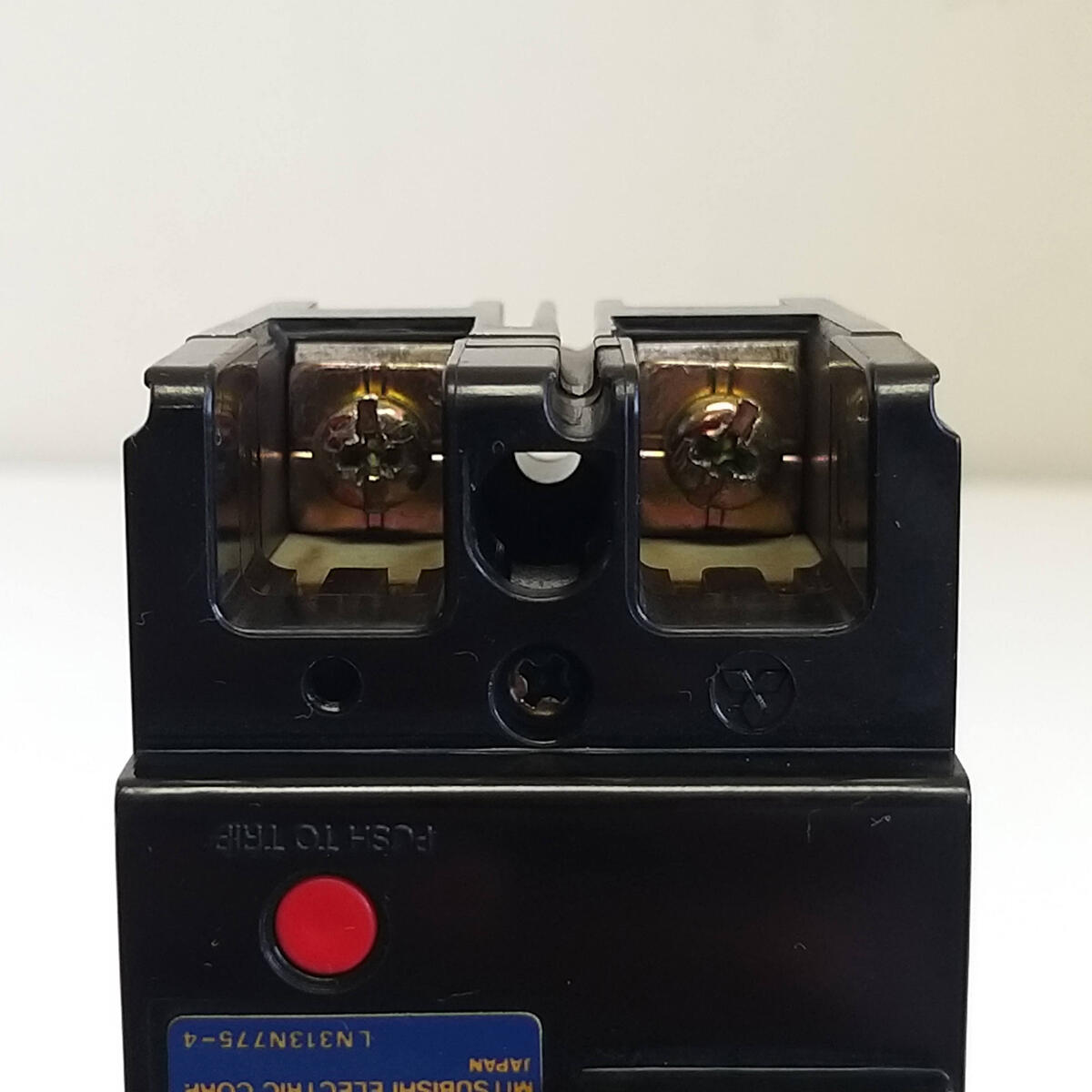 c7a3f648d000ff7754584c9286b86188.jpg
