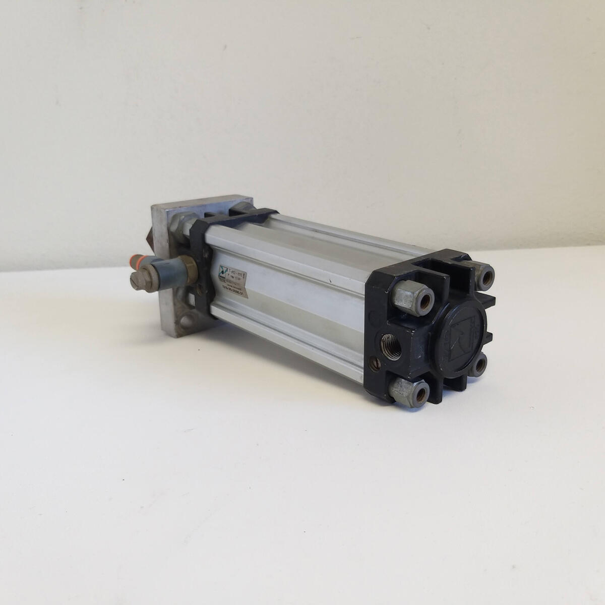 dd550ff2d3fd64fe14bc1b2ef687c3c6.jpg